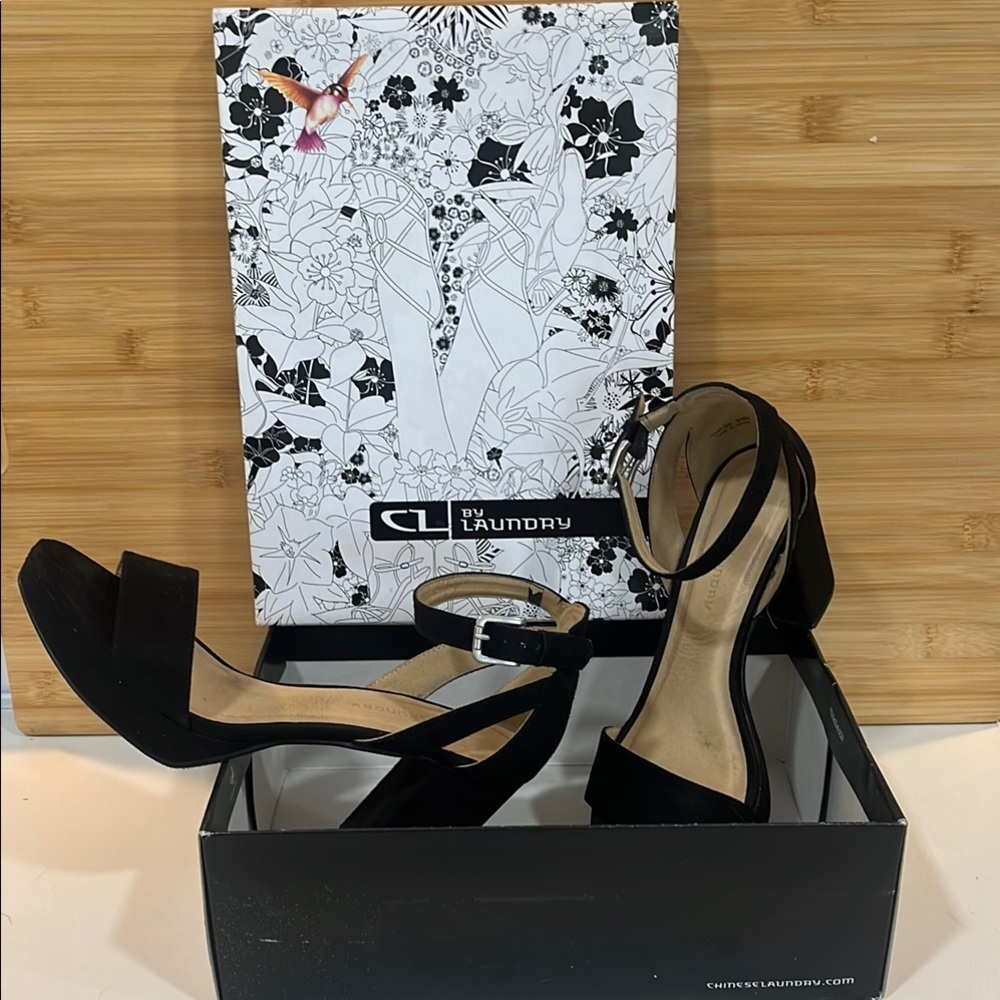 Chinese Laundry Women's Black Chunky Heels